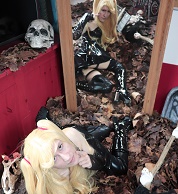 crossdress crossdresser crossdressing femboy sissy trap hentai porn ass cosplay death note misa shiny latex pvc halloween mirror gothic